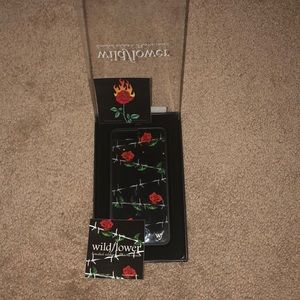 NWT wildflower iPhone 6/7/8 plus case